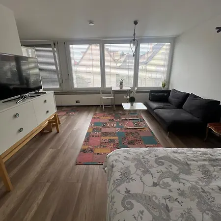 Apartment Stuttgart Fellbach-500 Meter Entfernt Von Bahnhof *