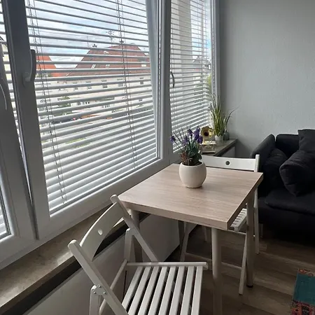 Stuttgart Fellbach-500 Meter Entfernt Von Bahnhof Apartment *